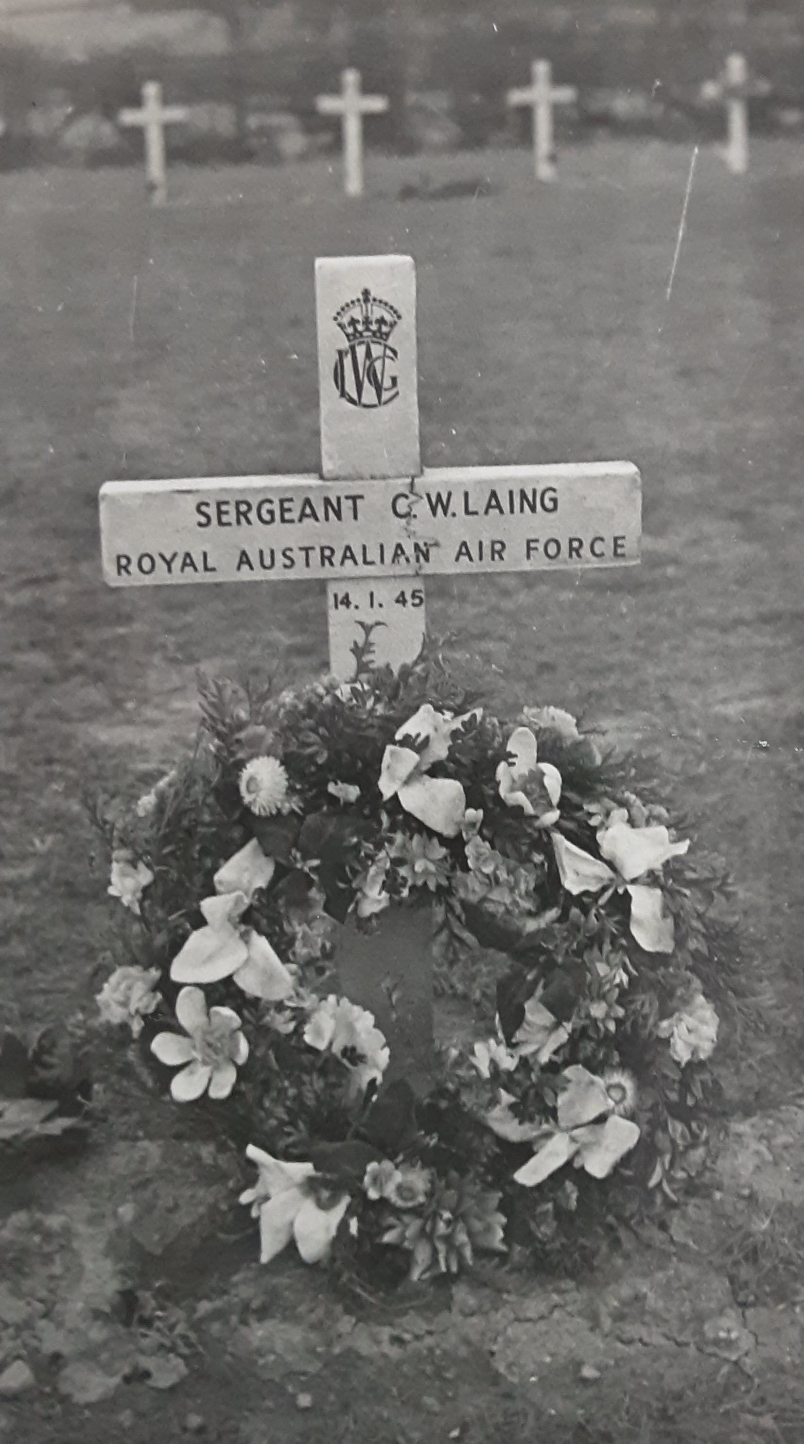 W6009_Laing_Grave