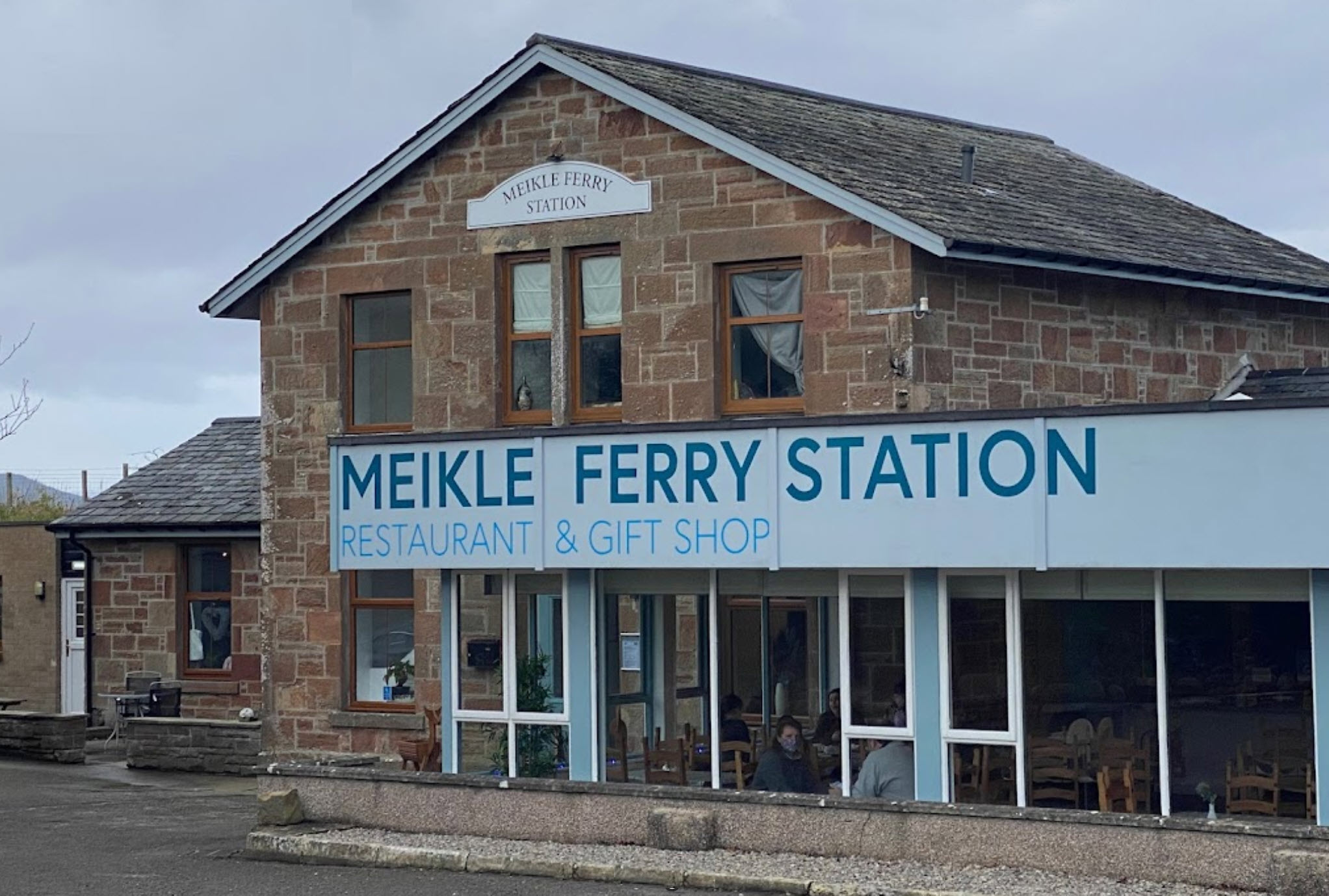 W6009_MeikleFerryStationRestaurant